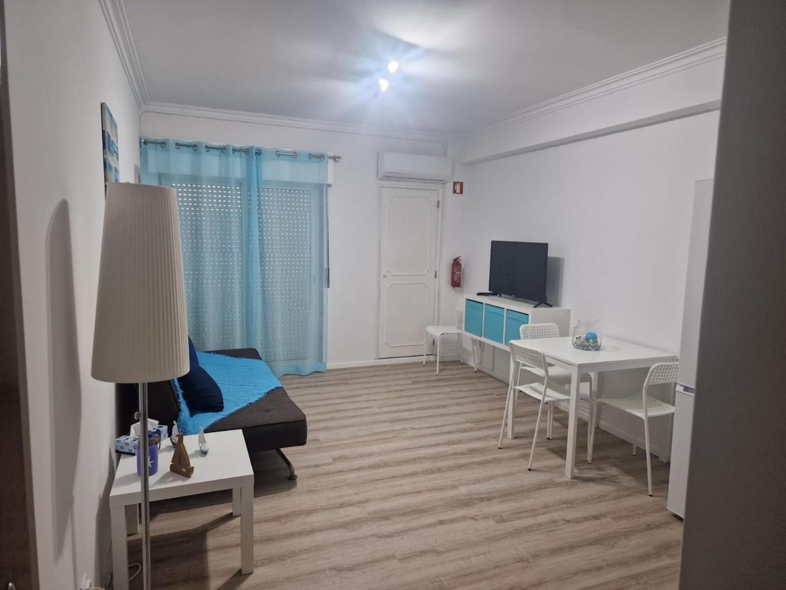 Apartamento Em Quarteira Kültér fotó